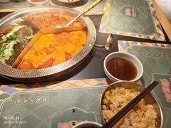 -廖掌柜·重庆鲜货火锅(上海首店)