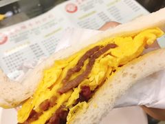 牛肉鸡蛋三文治-义顺牛奶公司(庇利金街店)