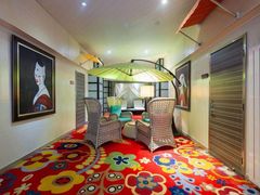 -喜鹊愉家酒店(郑州曼哈顿博览中心地铁站店)