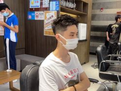 -首脑美发沙龙