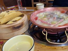 -阿婆情腊排骨火锅(金虹路店)