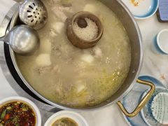 -朴小妹人参鸡汤火锅(长白山万达店)