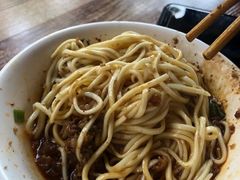 素椒杂酱面-吴记怪味面(牛王庙店)