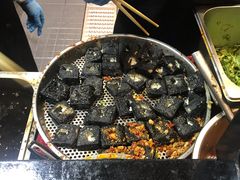 -黑色经典臭豆腐·湖南特产(太平街口店)