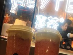 芝芝莓莓-喜茶(上海正大广场店)