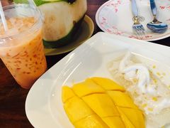 -Dang restaurant (patong phuket)