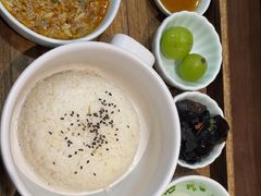 -蟹上黄·蟹黄面·江南糖水(人民广场店)