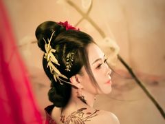 -九月鹰飞汉服摄影工作室