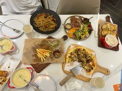 -Mary Cindy 玛丽西典披萨(龙湖龙湾天街店)