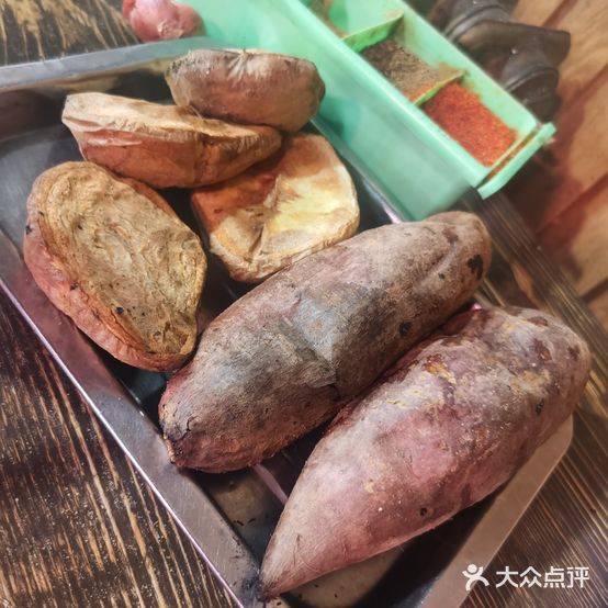 羊先生分割式烤全羊加工店