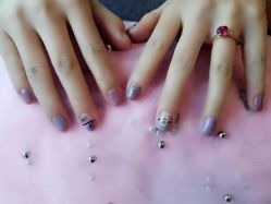 -闺蜜时间美甲美睫皮肤管理中心