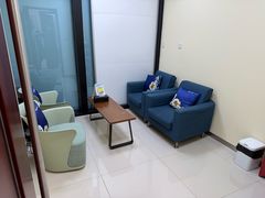 -瑞尔齿科(颐堤港诊所)