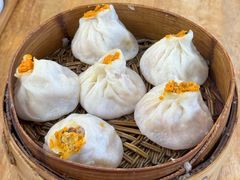 蟹黄小笼包-常鲜德乐购迎桂馒头店(麻巷公寓店)