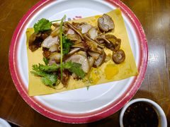-东口码头·烧鸽子·鱼头泡饼·地方菜(金鹰悦城店)