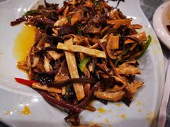 -小厨子私房菜·云南美食店