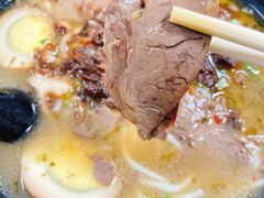 -花溪巷牛肉粉(泉城路店)