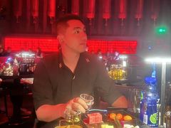 -赤红音乐现场(浦东金桥路店)