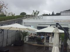 -UNI UNI(环亚凯瑟琳店)