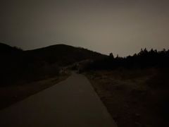 -鬼笑石后山停车场