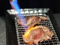 -铭牛烧肉·和牛海鲜自助(高新月牙湖店)