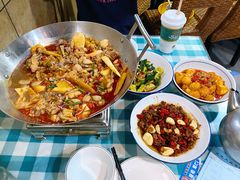 -昱龙大盆牛蛙馆(三兴街总店)