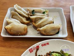 -小姜锅贴(凤凰街店)