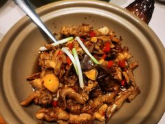 -绿草地·湘菜(7mall店)