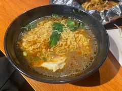 -京狮炙燥·精酿烧烤(首经贸店)