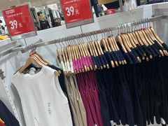 -优衣库(北京首开福茂宋家庄购物中心店)