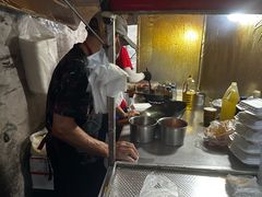 -老婆婆炒饭(小白楼1902欧式风情街店)