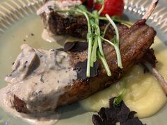 -JINNS锦时 steak&pizza(浸信会礼拜堂旧址店)