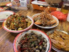 -冶建镜子·老南昌大排档·江西虾王(总店)