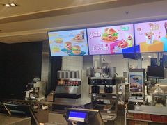 -麦当劳(鄂尔多斯机场店)