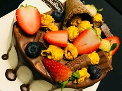 -半勺舒舒生日蛋糕店