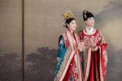 -都市丽人婚纱摄影