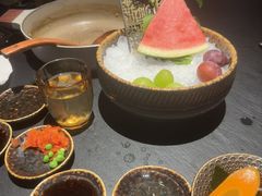 -蟹犇前•帝王蟹雪蟹(陆家嘴店)