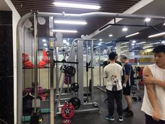 -开阳里游泳健身