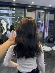 -藤野造型烫发染发