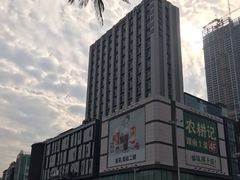 -喜茶(深圳东门1234店)
