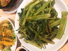 -坤记煲仔小菜(西环店)