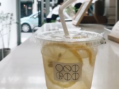 -Onirii Coffee(长乐路店)