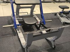 -诺伯曼·运动会馆(新梦店)