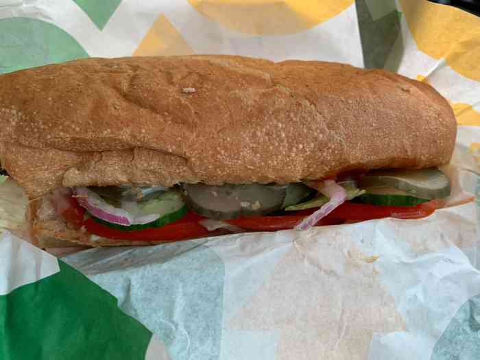 赛百味subway(科学城店)-"汉堡还是喜欢赛百味的～第一次吃还是在四年