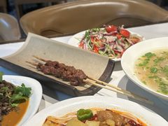 -清真·卡德尔大叔新疆主题餐厅(龙汇路店)