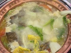 -阿婆情腊排骨火锅(金虹路店)