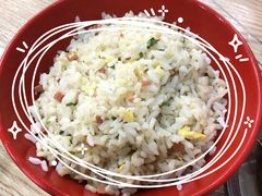 炒饭-江城燕子大排档(江汉路步行街店)