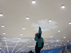 -长沙湘江冰雪世界