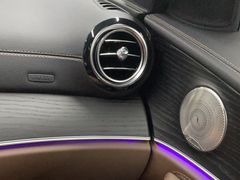 -上海星瀚奔驰4S店(红柳路店)