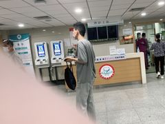 -浙江大学医学院附属口腔医院湖滨（延安）院区