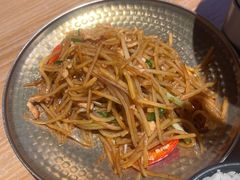 -川堂风·跷脚牛肉·乐山爆炒(宝山日月光店)